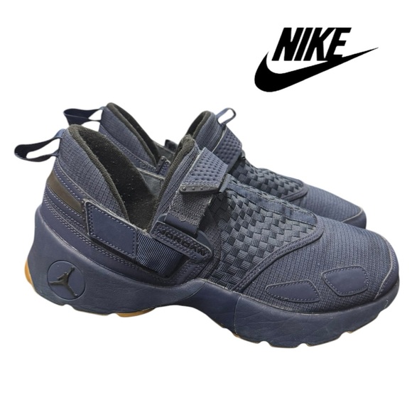 jordan trunner training shoes